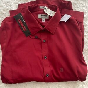 Men’s shirt red size M